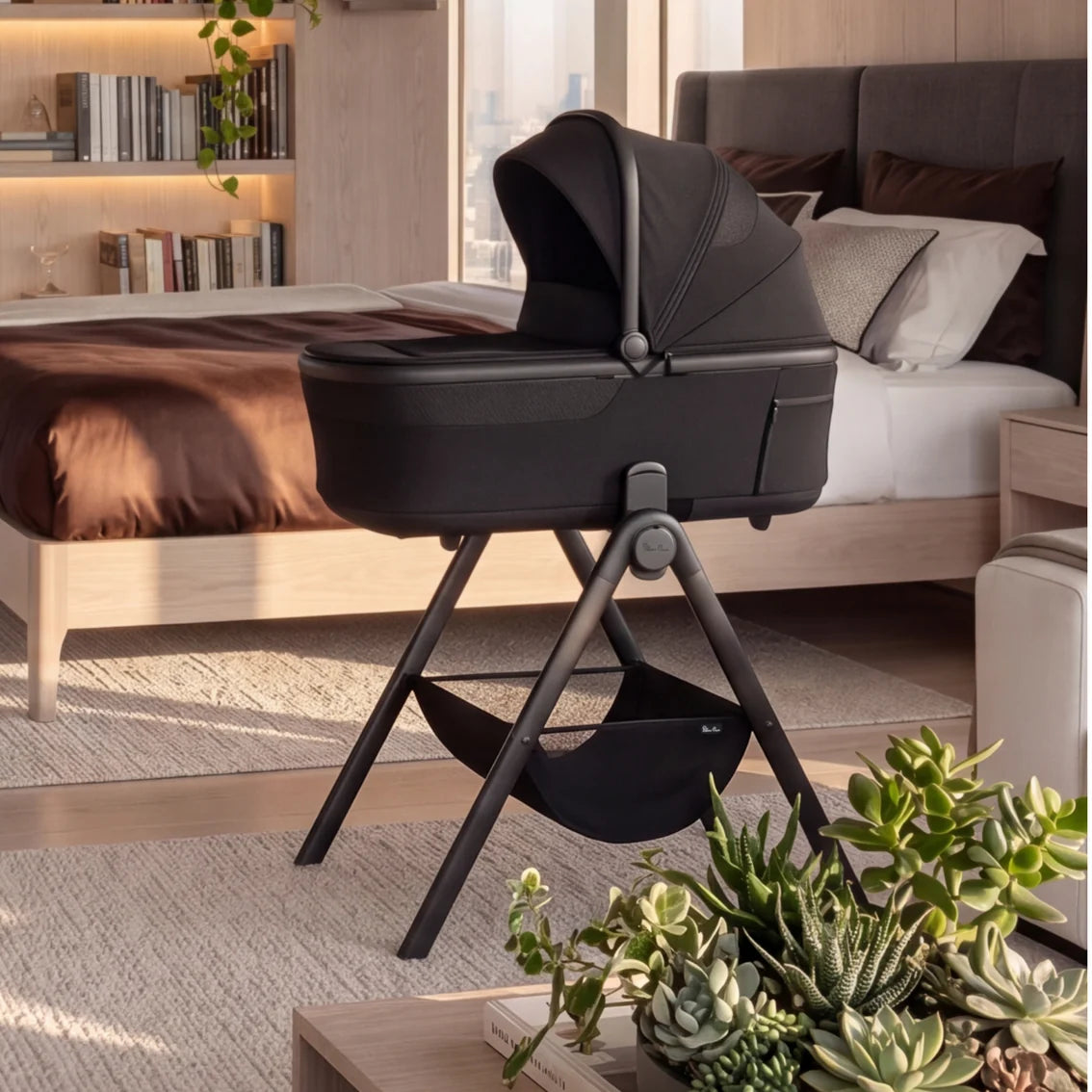 Silver Cross Breez/Cove 2 Carrycot Stand