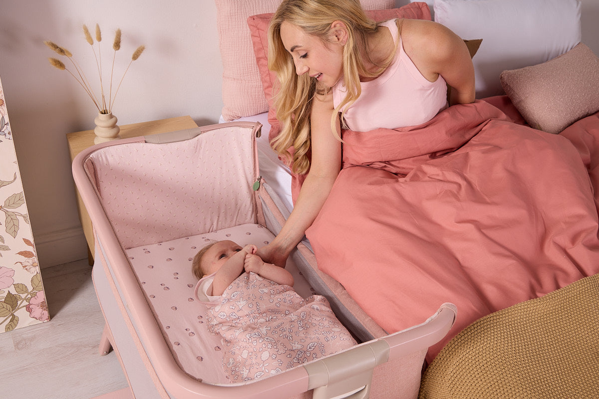 Cozee Zen Bedside Crib - Blush