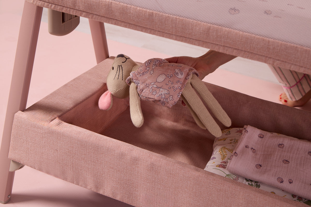 Cozee Zen Bedside Crib - Blush