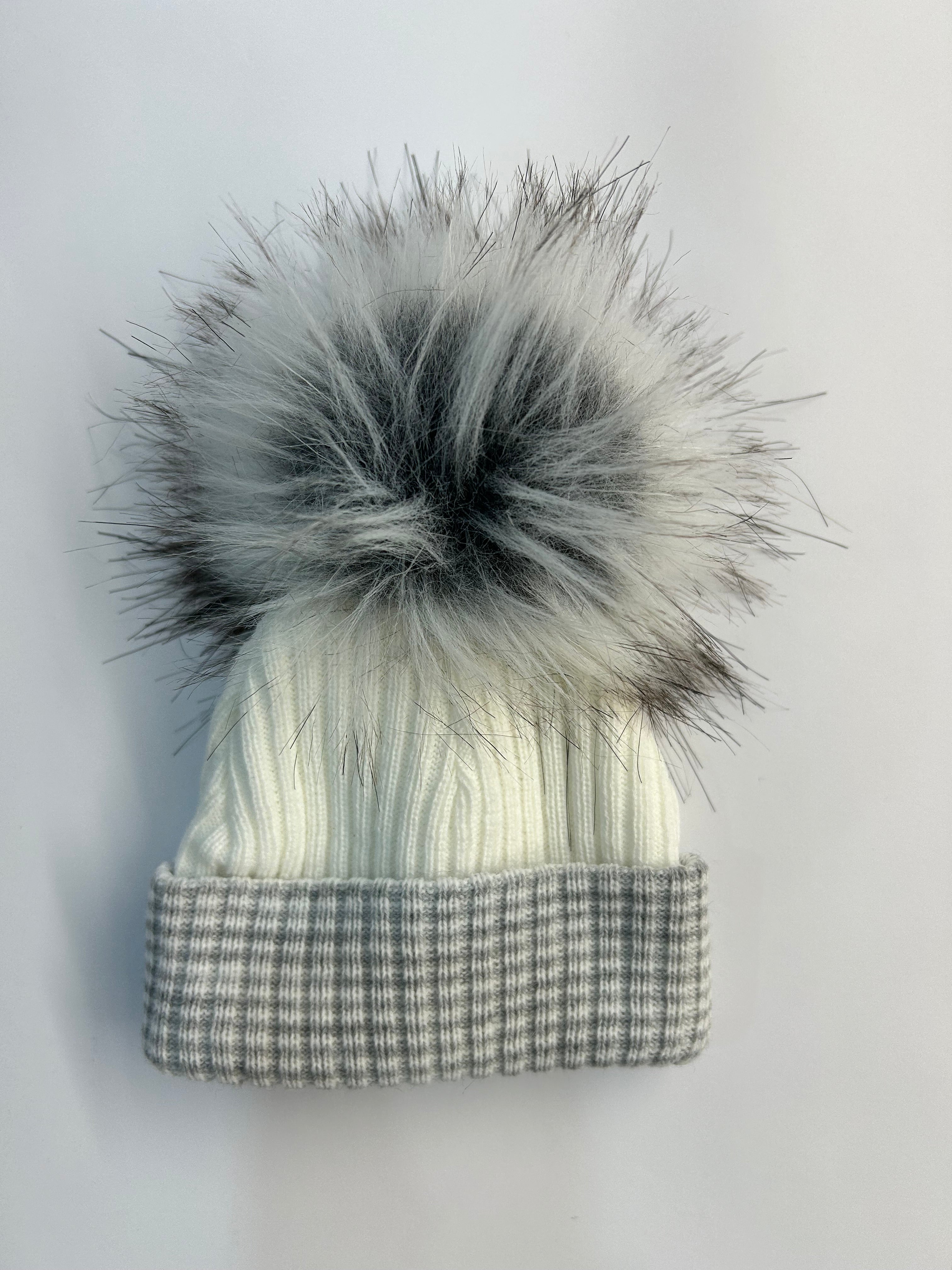 1st Size stripe turn up 1 fur pom pom Hat Grey White