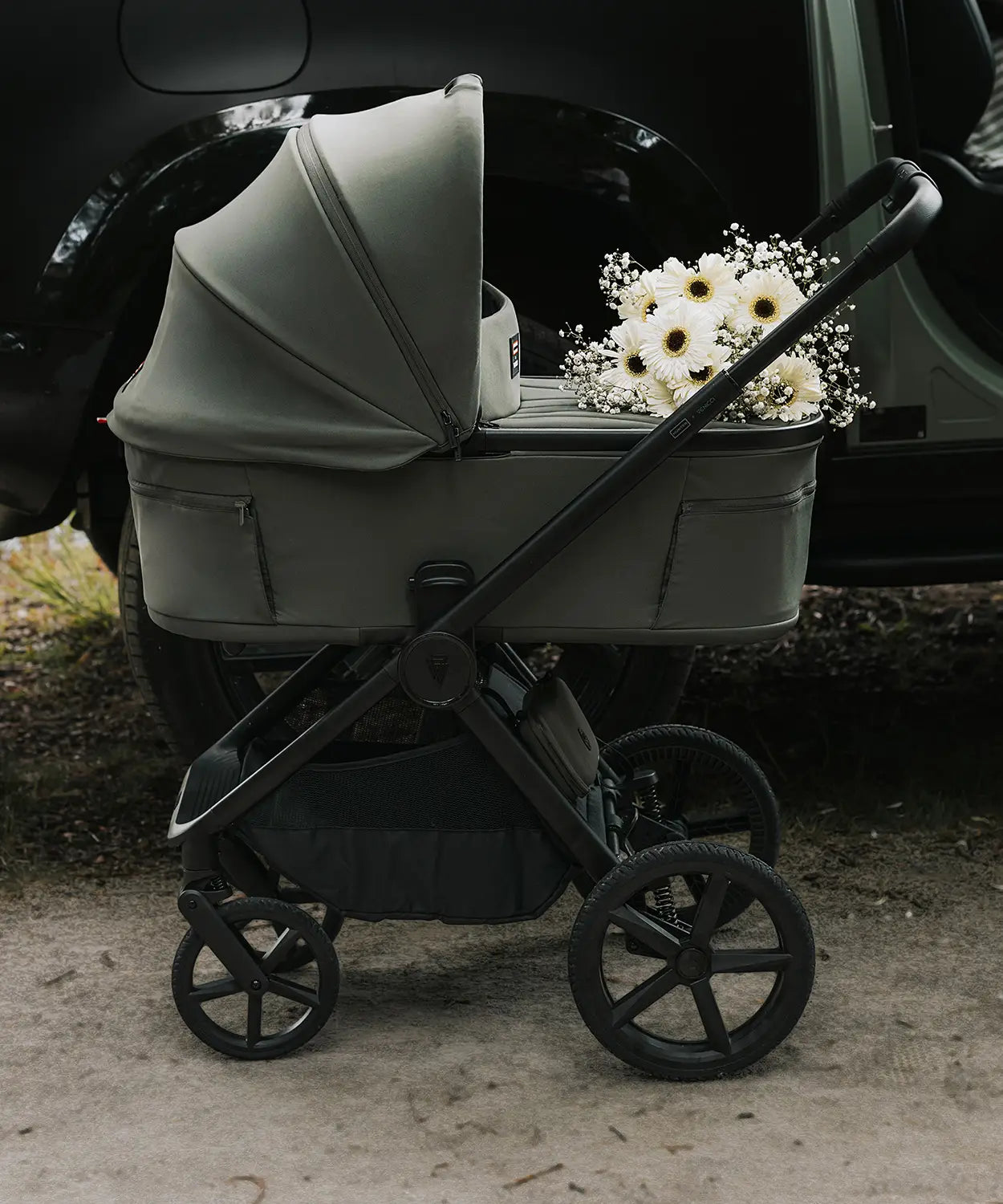 Venicci x Hunter Upline 3 Dark Olive 2-in-1 Pram & Pushchair