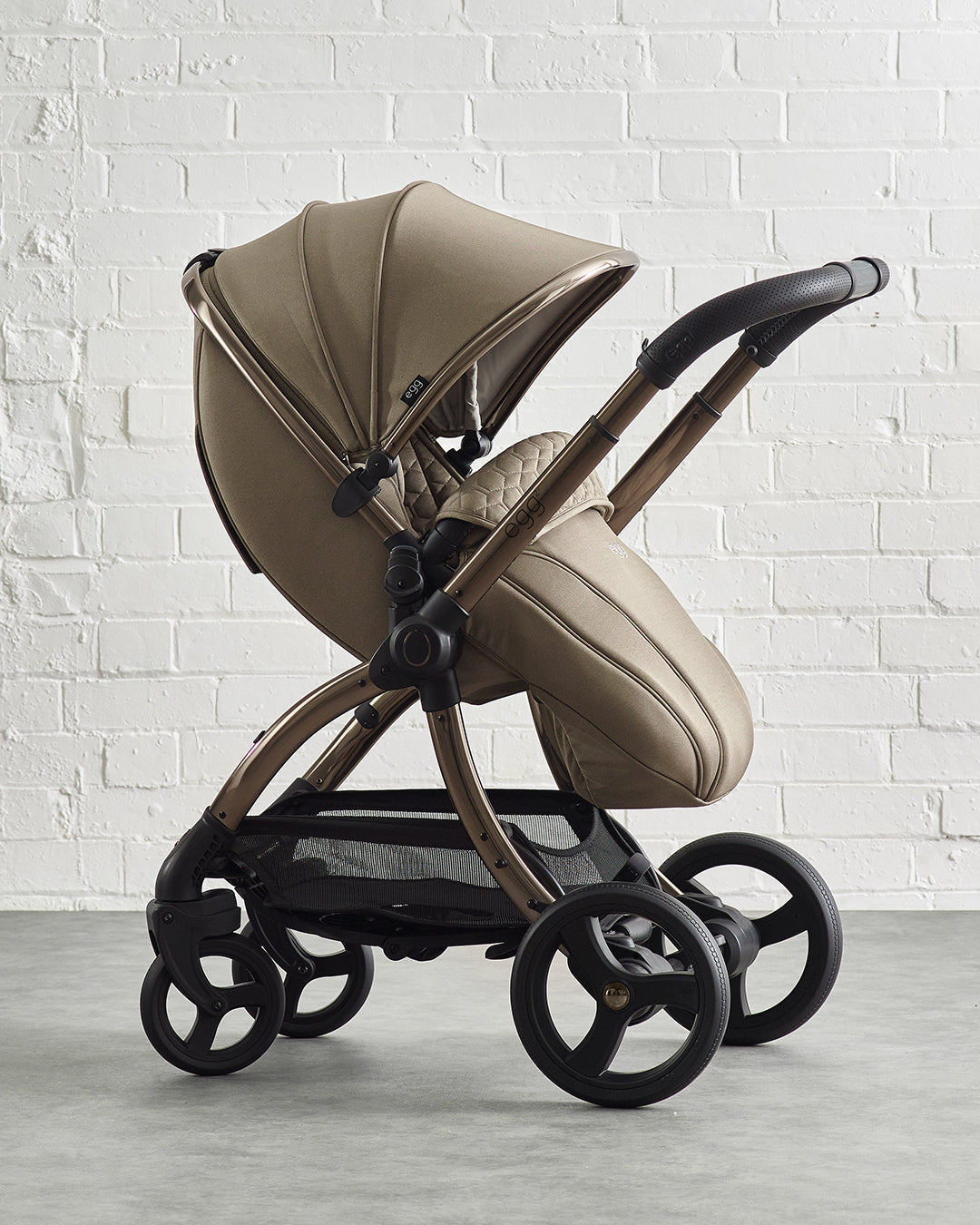 cybex egg car seat Egg3 Luxury Bundle Mink with Cybex Cloud G Reclining Car Seat & Swivel — Pram Centre Derry