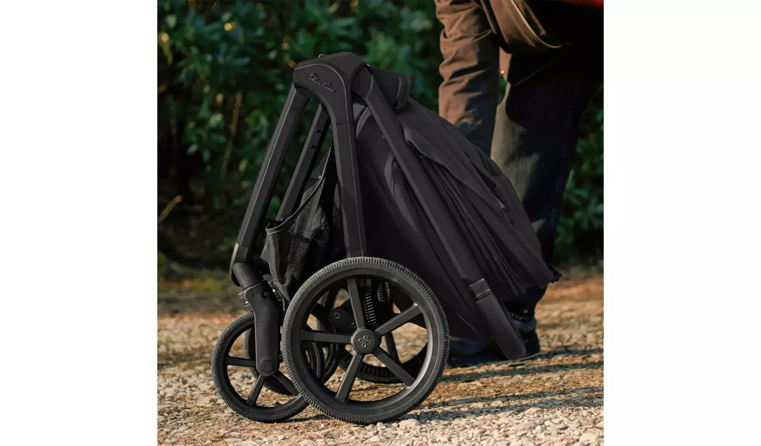 Silver Cross Cove 2 Oynx Travel System Ultimate 360 Infant Carrier Bundle