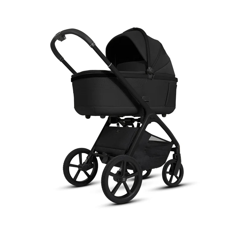 Silver Cross Cove 360 Travel System Bundle – Onyx -Pre Order